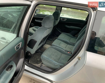 Сірий Пежо 307, об'ємом двигуна 1.59 л та пробігом 300 тис. км за 2000 $, фото 22 на Automoto.ua