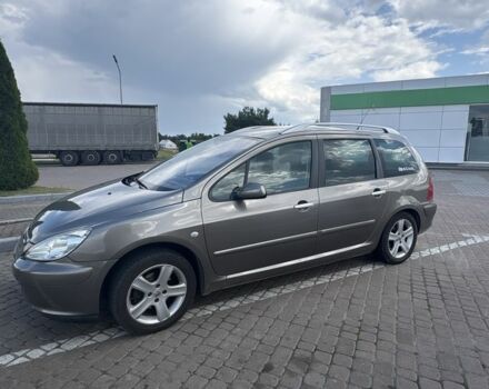 Серый Пежо 307, объемом двигателя 2 л и пробегом 223 тыс. км за 4800 $, фото 2 на Automoto.ua