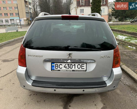 Сірий Пежо 307, об'ємом двигуна 1.59 л та пробігом 300 тис. км за 2000 $, фото 9 на Automoto.ua