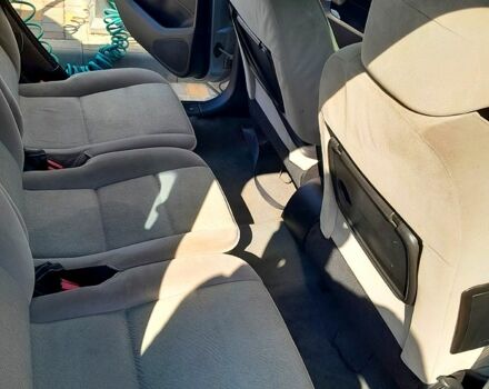 Серый Пежо 307, объемом двигателя 2 л и пробегом 200 тыс. км за 2800 $, фото 7 на Automoto.ua