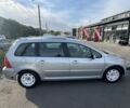 Серый Пежо 307, объемом двигателя 1.6 л и пробегом 350 тыс. км за 2399 $, фото 3 на Automoto.ua