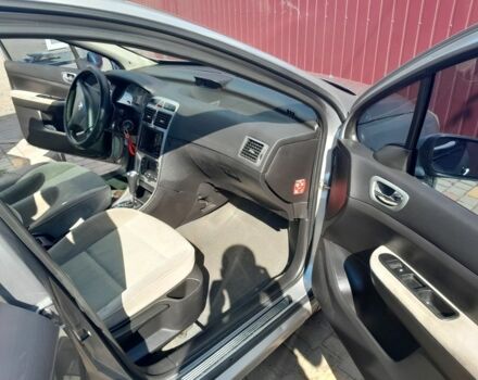 Серый Пежо 307, объемом двигателя 2 л и пробегом 10 тыс. км за 2800 $, фото 8 на Automoto.ua