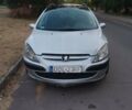 Сірий Пежо 307, об'ємом двигуна 2 л та пробігом 354 тис. км за 3250 $, фото 1 на Automoto.ua