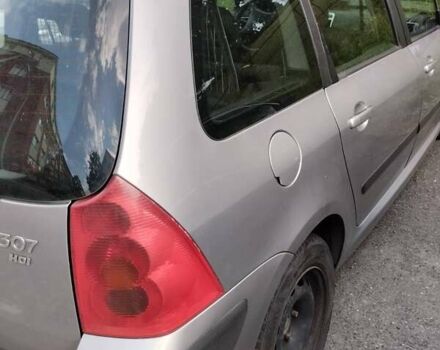 Серый Пежо 307, объемом двигателя 2 л и пробегом 375 тыс. км за 2900 $, фото 5 на Automoto.ua