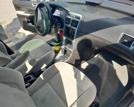 Серый Пежо 307, объемом двигателя 2 л и пробегом 10 тыс. км за 2800 $, фото 9 на Automoto.ua