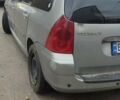 Сірий Пежо 307, об'ємом двигуна 2.01 л та пробігом 324 тис. км за 3000 $, фото 4 на Automoto.ua