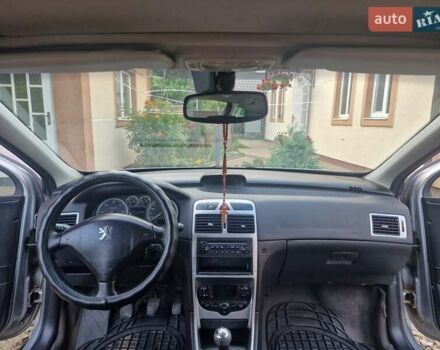 Сірий Пежо 307, об'ємом двигуна 2 л та пробігом 506 тис. км за 3900 $, фото 15 на Automoto.ua