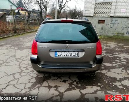 Сірий Пежо 307, об'ємом двигуна 1.6 л та пробігом 320 тис. км за 3200 $, фото 4 на Automoto.ua