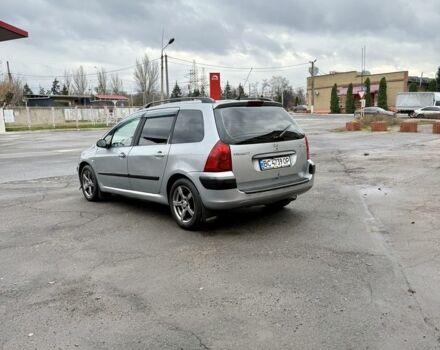Серый Пежо 307, объемом двигателя 2 л и пробегом 400 тыс. км за 3500 $, фото 2 на Automoto.ua