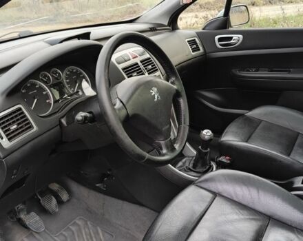 Сірий Пежо 307, об'ємом двигуна 0 л та пробігом 390 тис. км за 2199 $, фото 5 на Automoto.ua
