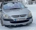 Серый Пежо 307, объемом двигателя 1.36 л и пробегом 225 тыс. км за 3300 $, фото 1 на Automoto.ua