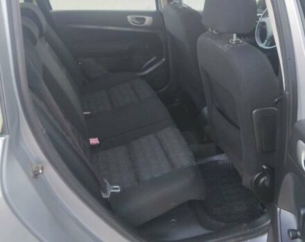 Сірий Пежо 307, об'ємом двигуна 1.59 л та пробігом 290 тис. км за 4200 $, фото 12 на Automoto.ua