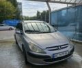 Сірий Пежо 307, об'ємом двигуна 2 л та пробігом 350 тис. км за 3800 $, фото 3 на Automoto.ua