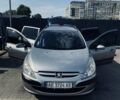Сірий Пежо 307, об'ємом двигуна 1.36 л та пробігом 235 тис. км за 3800 $, фото 31 на Automoto.ua
