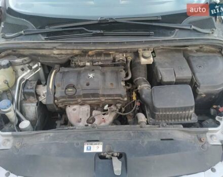 Сірий Пежо 307, об'ємом двигуна 1.59 л та пробігом 290 тис. км за 4200 $, фото 7 на Automoto.ua