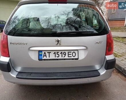 Серый Пежо 307, объемом двигателя 1.4 л и пробегом 171 тыс. км за 3400 $, фото 8 на Automoto.ua