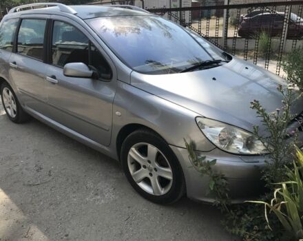 Серый Пежо 307, объемом двигателя 1.6 л и пробегом 200 тыс. км за 3000 $, фото 1 на Automoto.ua
