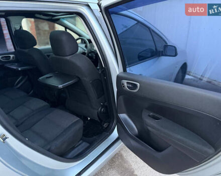 Серый Пежо 307, объемом двигателя 2 л и пробегом 208 тыс. км за 3250 $, фото 35 на Automoto.ua