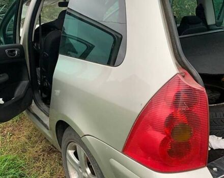 Сірий Пежо 307, об'ємом двигуна 1.6 л та пробігом 296 тис. км за 2600 $, фото 5 на Automoto.ua