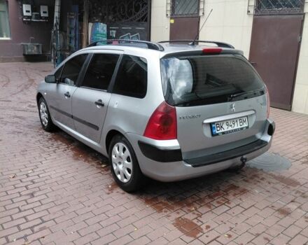 Серый Пежо 307, объемом двигателя 1.4 л и пробегом 400 тыс. км за 3500 $, фото 5 на Automoto.ua