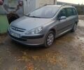 Сірий Пежо 307, об'ємом двигуна 1.4 л та пробігом 255 тис. км за 2900 $, фото 1 на Automoto.ua