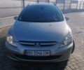 Серый Пежо 307, объемом двигателя 1.6 л и пробегом 211 тыс. км за 4000 $, фото 1 на Automoto.ua