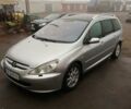 Серый Пежо 307, объемом двигателя 2 л и пробегом 250 тыс. км за 5500 $, фото 1 на Automoto.ua
