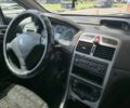 Серый Пежо 307, объемом двигателя 2 л и пробегом 350 тыс. км за 3700 $, фото 3 на Automoto.ua