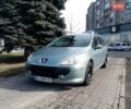 Серый Пежо 307, объемом двигателя 1.56 л и пробегом 280 тыс. км за 5500 $, фото 1 на Automoto.ua