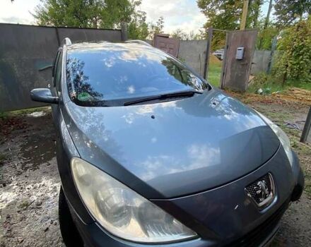Сірий Пежо 307, об'ємом двигуна 1.6 л та пробігом 321 тис. км за 4200 $, фото 4 на Automoto.ua
