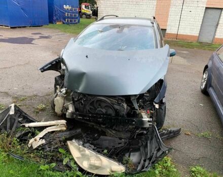 Серый Пежо 307, объемом двигателя 1.6 л и пробегом 250 тыс. км за 1100 $, фото 4 на Automoto.ua