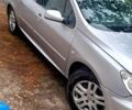 Серый Пежо 307, объемом двигателя 1.6 л и пробегом 205 тыс. км за 2100 $, фото 1 на Automoto.ua