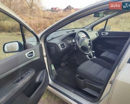 Серый Пежо 307, объемом двигателя 1.6 л и пробегом 223 тыс. км за 4950 $, фото 8 на Automoto.ua