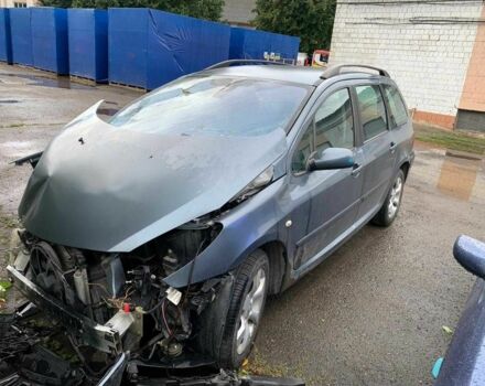 Серый Пежо 307, объемом двигателя 1.6 л и пробегом 250 тыс. км за 1100 $, фото 10 на Automoto.ua