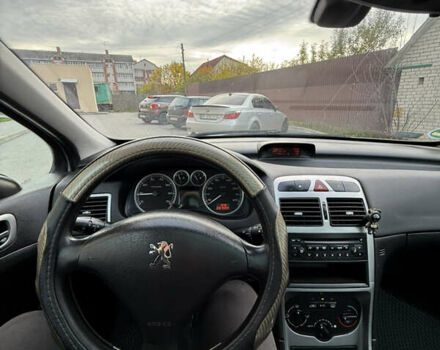 Серый Пежо 307, объемом двигателя 1.59 л и пробегом 227 тыс. км за 3650 $, фото 28 на Automoto.ua