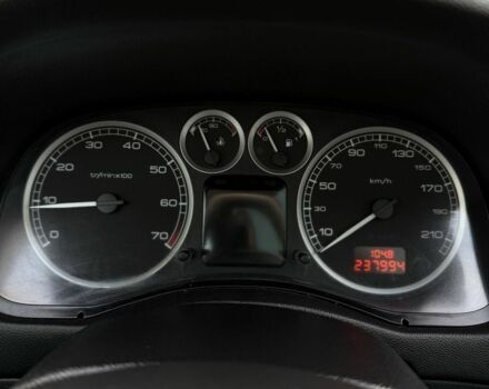 Серый Пежо 307, объемом двигателя 1.6 л и пробегом 227 тыс. км за 3650 $, фото 22 на Automoto.ua