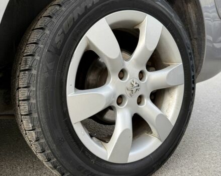 Серый Пежо 307, объемом двигателя 1.6 л и пробегом 227 тыс. км за 3650 $, фото 9 на Automoto.ua