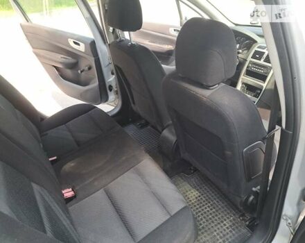 Серый Пежо 307, объемом двигателя 2 л и пробегом 320 тыс. км за 4400 $, фото 14 на Automoto.ua