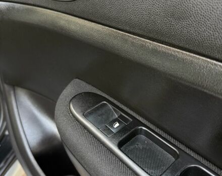 Серый Пежо 307, объемом двигателя 1.6 л и пробегом 227 тыс. км за 3650 $, фото 17 на Automoto.ua