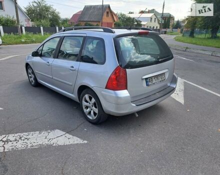 Серый Пежо 307, объемом двигателя 2 л и пробегом 320 тыс. км за 4400 $, фото 5 на Automoto.ua