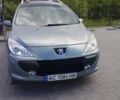 Серый Пежо 307, объемом двигателя 1.6 л и пробегом 340 тыс. км за 4022 $, фото 1 на Automoto.ua