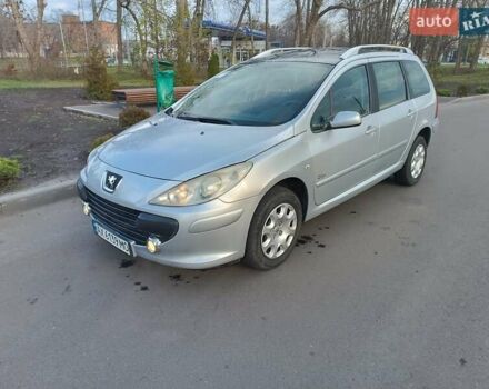 Сірий Пежо 307, об'ємом двигуна 1.59 л та пробігом 284 тис. км за 4300 $, фото 8 на Automoto.ua