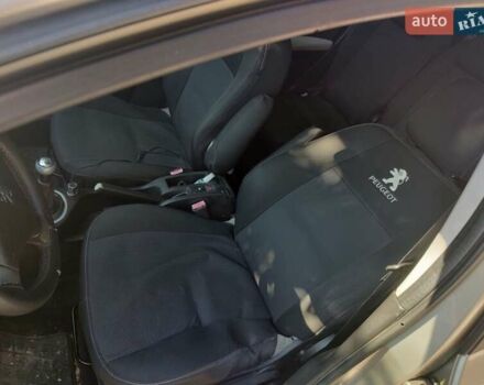Серый Пежо 307, объемом двигателя 2 л и пробегом 287 тыс. км за 3500 $, фото 11 на Automoto.ua