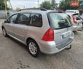 Серый Пежо 307, объемом двигателя 1.59 л и пробегом 200 тыс. км за 3900 $, фото 3 на Automoto.ua