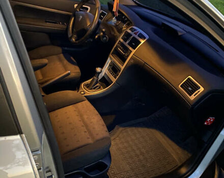 Сірий Пежо 307, об'ємом двигуна 2 л та пробігом 234 тис. км за 4800 $, фото 8 на Automoto.ua