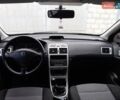 Сірий Пежо 307, об'ємом двигуна 1.56 л та пробігом 366 тис. км за 3700 $, фото 4 на Automoto.ua