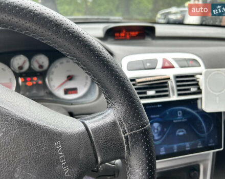 Сірий Пежо 307, об'ємом двигуна 1.6 л та пробігом 358 тис. км за 4620 $, фото 22 на Automoto.ua