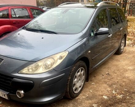 Серый Пежо 307, объемом двигателя 1.6 л и пробегом 370 тыс. км за 4500 $, фото 1 на Automoto.ua