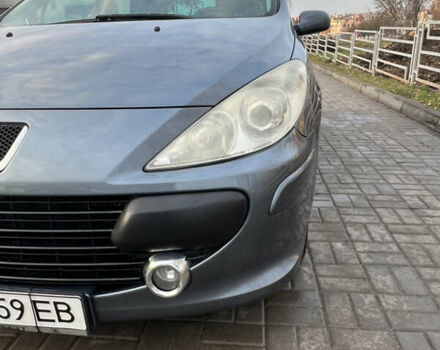 Серый Пежо 307, объемом двигателя 1.6 л и пробегом 242 тыс. км за 4800 $, фото 16 на Automoto.ua