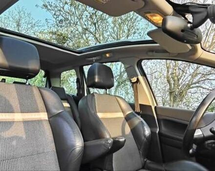 Серый Пежо 307, объемом двигателя 2 л и пробегом 290 тыс. км за 4700 $, фото 6 на Automoto.ua